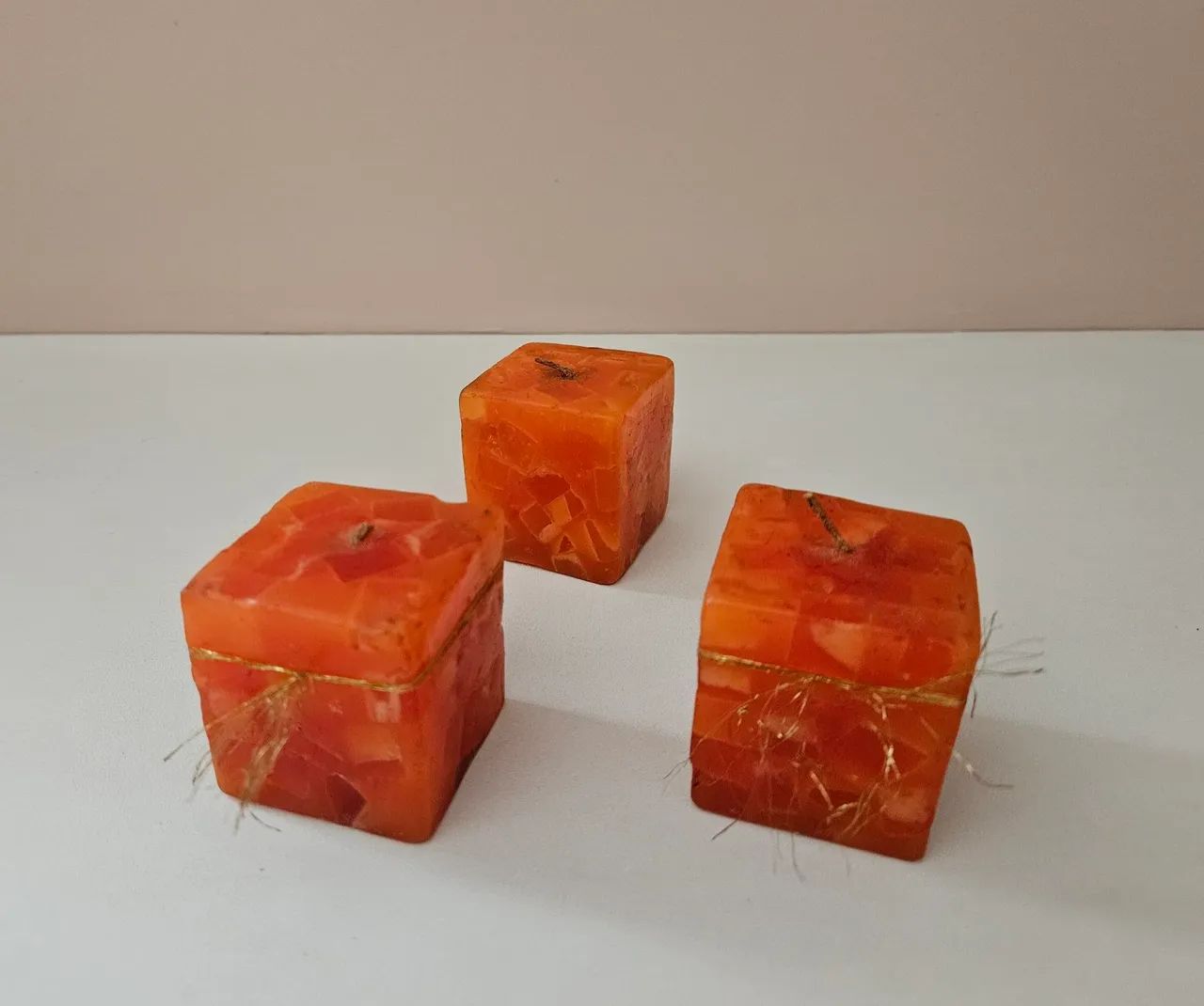 Conjunto de Castiçal de Ferro e  Velas Decorativas - Foto 3