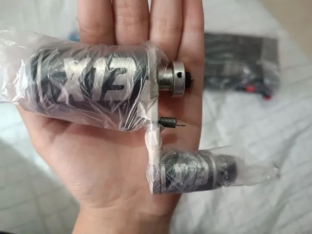Máquina de tatuagem 