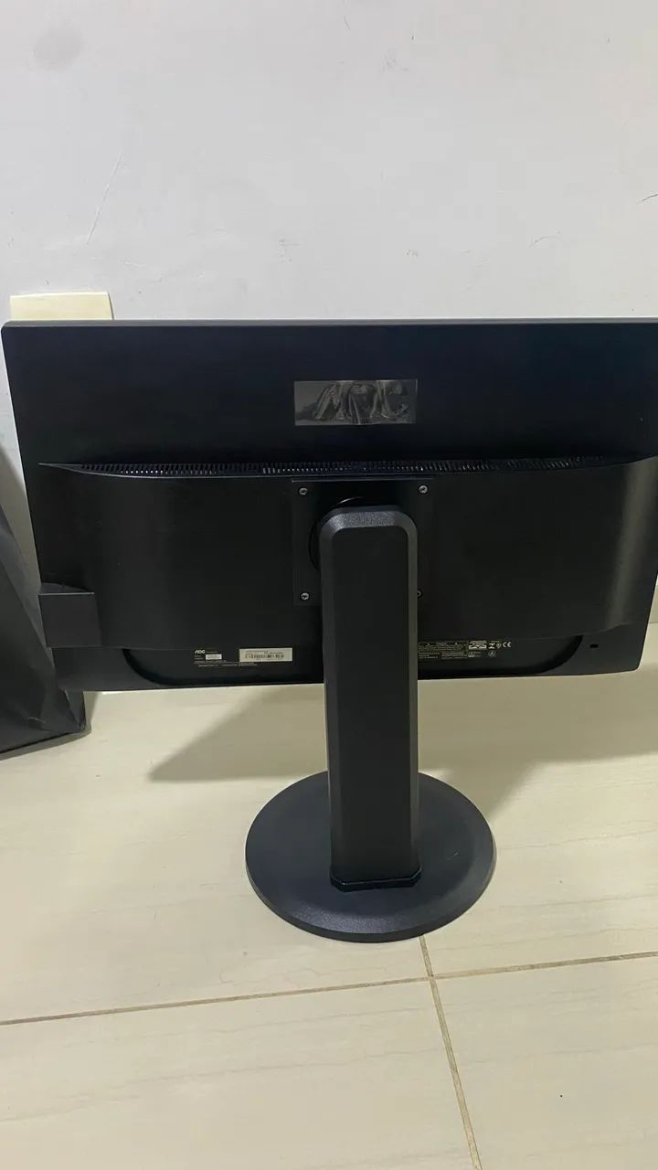Monitor gamer AOC hero 24 Full HD 1ms - Foto 2