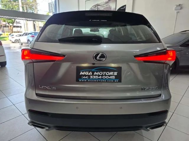 Lexus NX-300 Luxury 2.0 16V 238cv Aut., foto 13 de 20