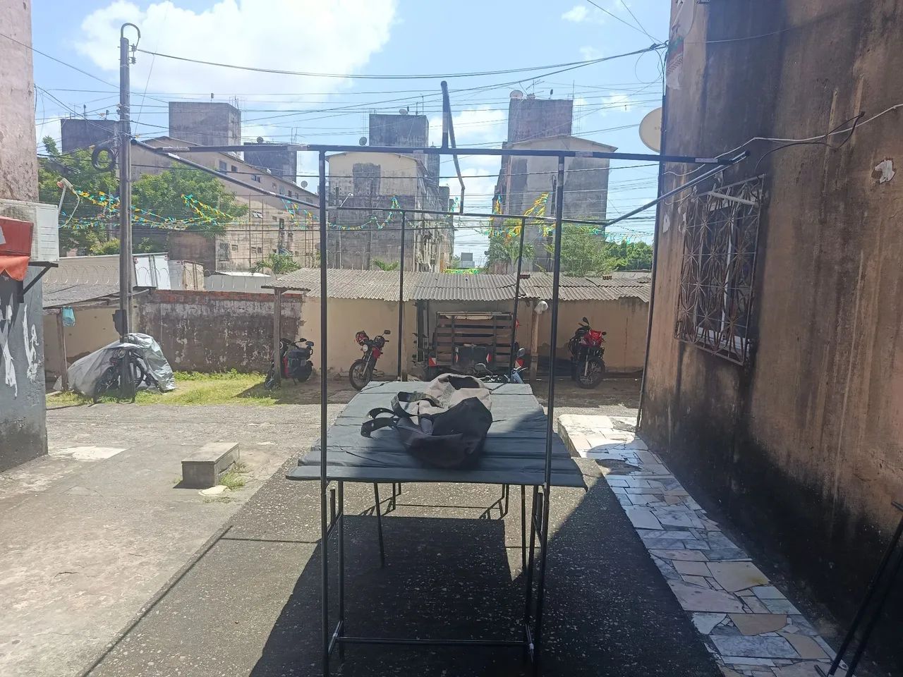 Vendo banca de feira, nunca usada.