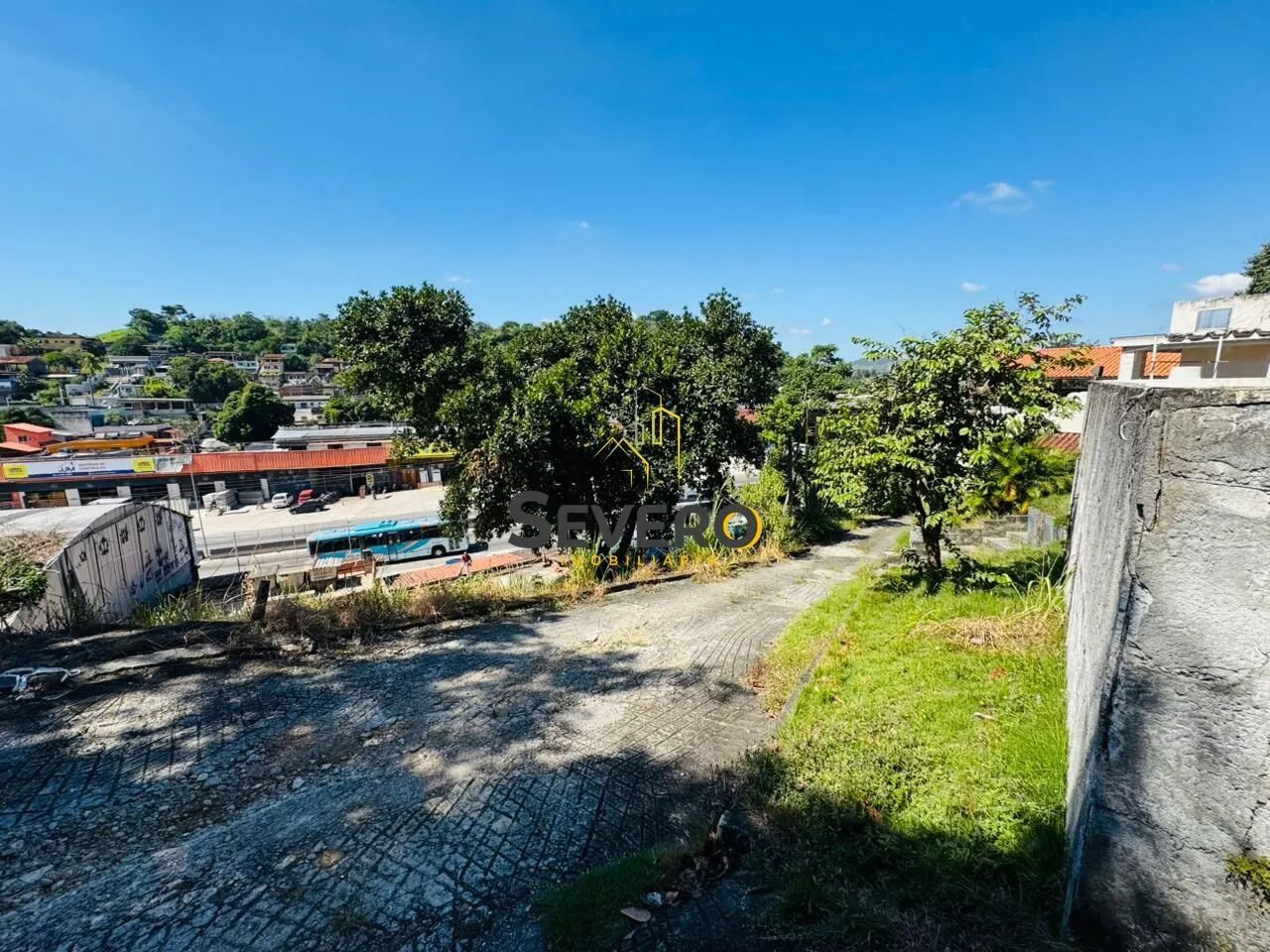 Área Comercial/Industrial/Residencial