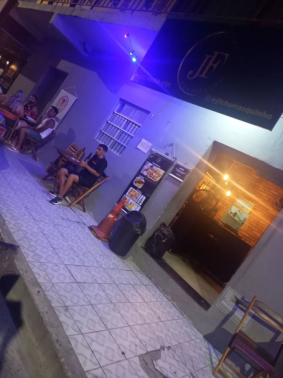 Vendo o ponto (comercio)