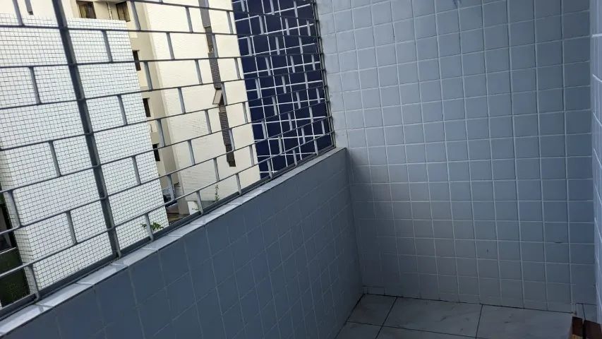 APARTAMENTO DE 2 QUARTOS NOS BANCÁRIOS PRÓXIMO DO CARREFOUR  - Foto 3