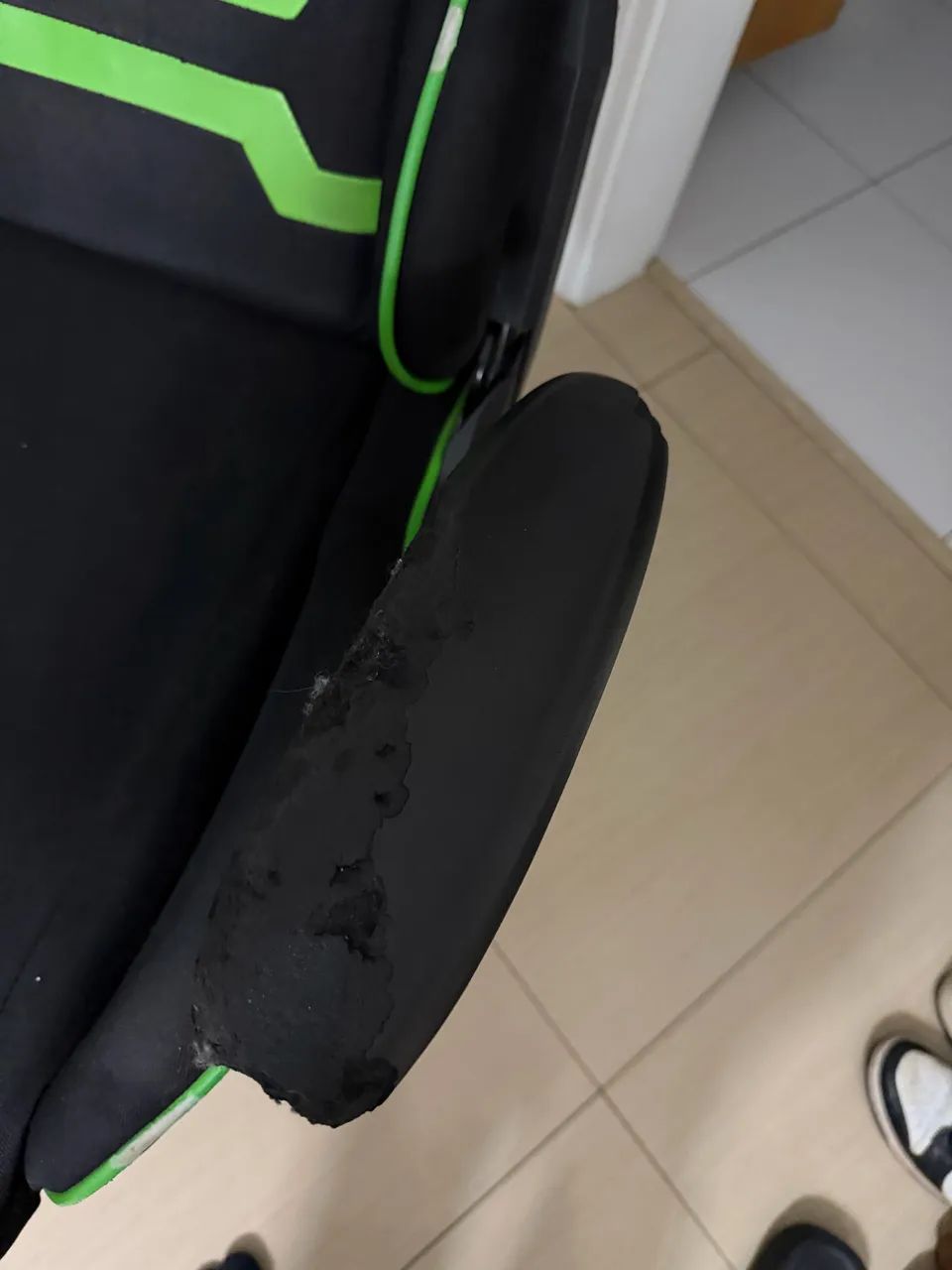 Cadeira gamer - desapego  - Foto 4