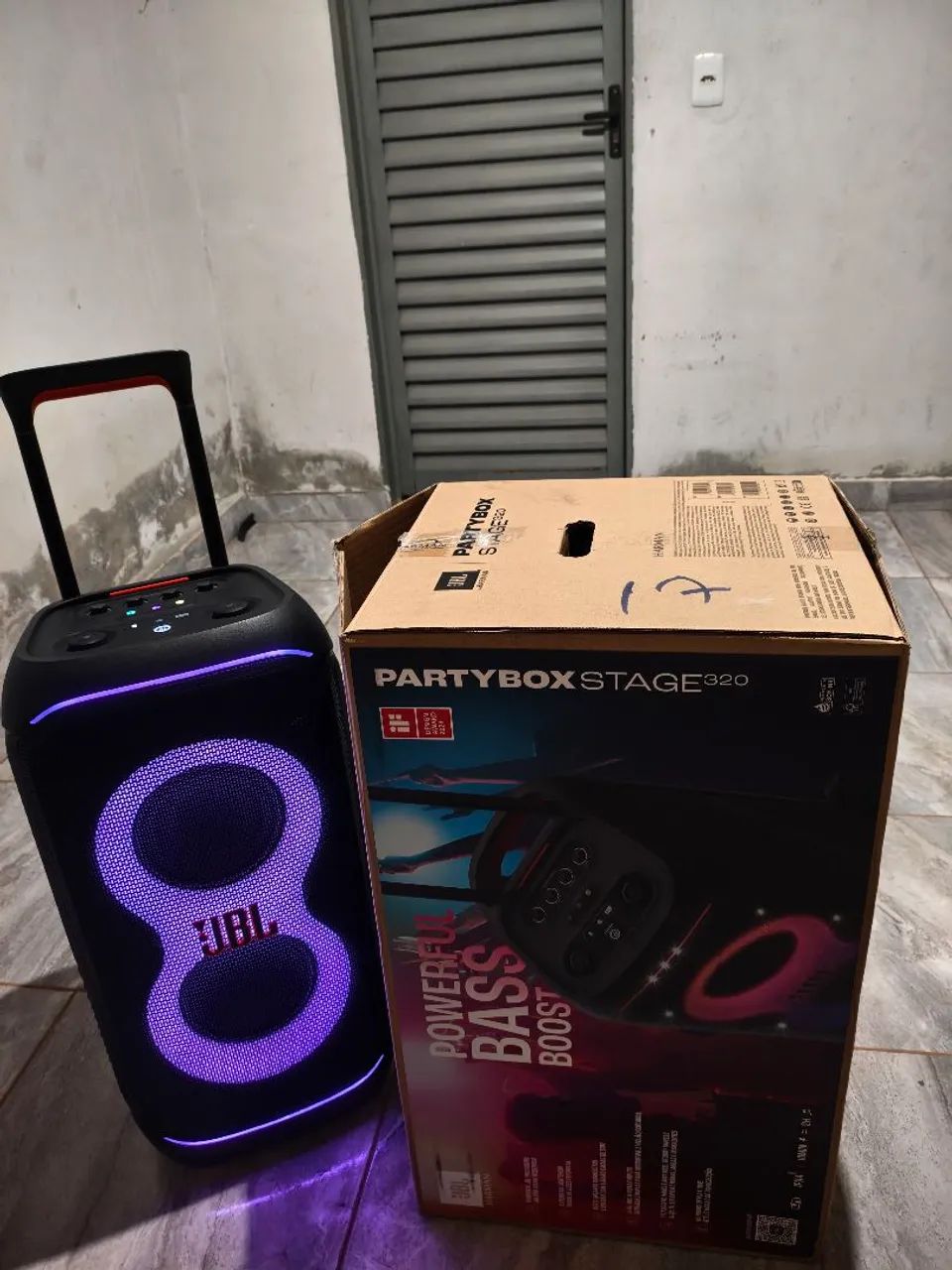 Vendo JBL party box stage 320 ? praticamente nova com NF - Foto 3