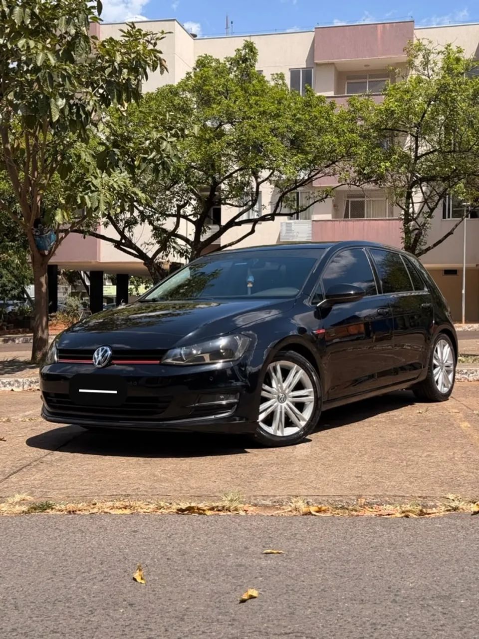 Volkswagen Golf Golf Comfortline 1.0 TSI Total Flex Mec. 2017