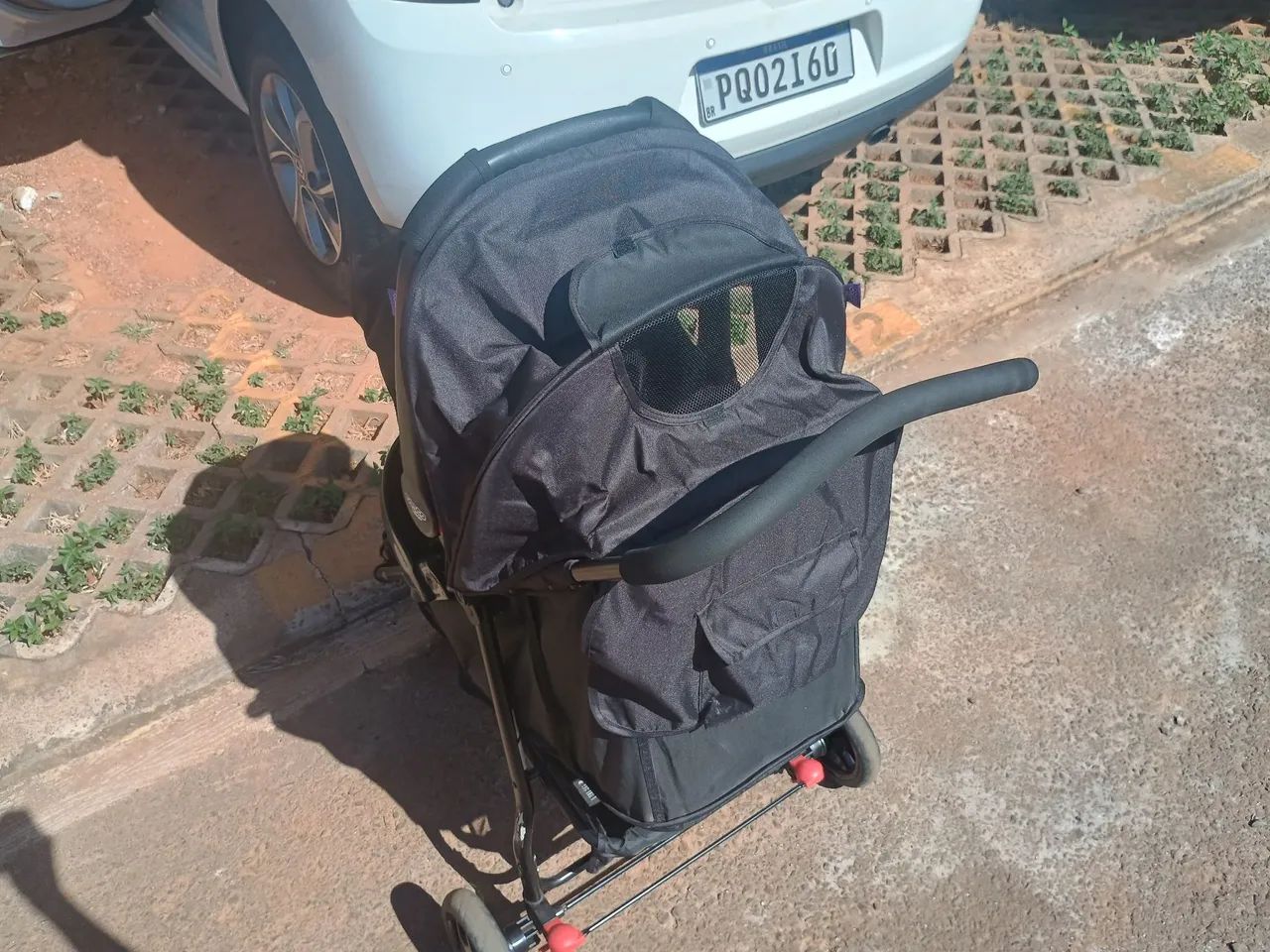 Carrinho de bebê + bebê conforto - Foto 4