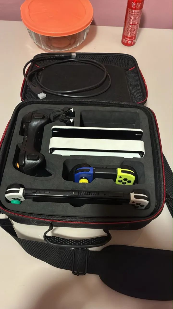 Nintendo Switch Oled completo original - Foto 3