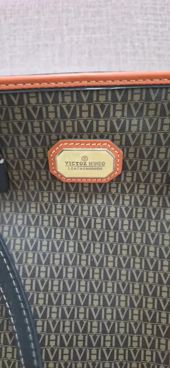 Bolsa Victor Hugo  original super conservada. - Foto 2