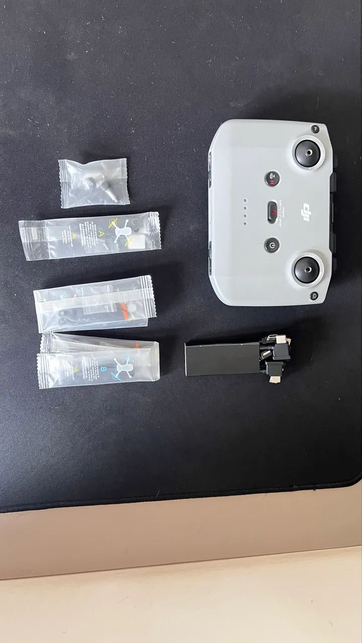 CDJI323 Radio controle  C5 RC-N1 modelo 231 (Série mini 2/4K/3/3 Pro/Air 2/2S/Série Mavic)