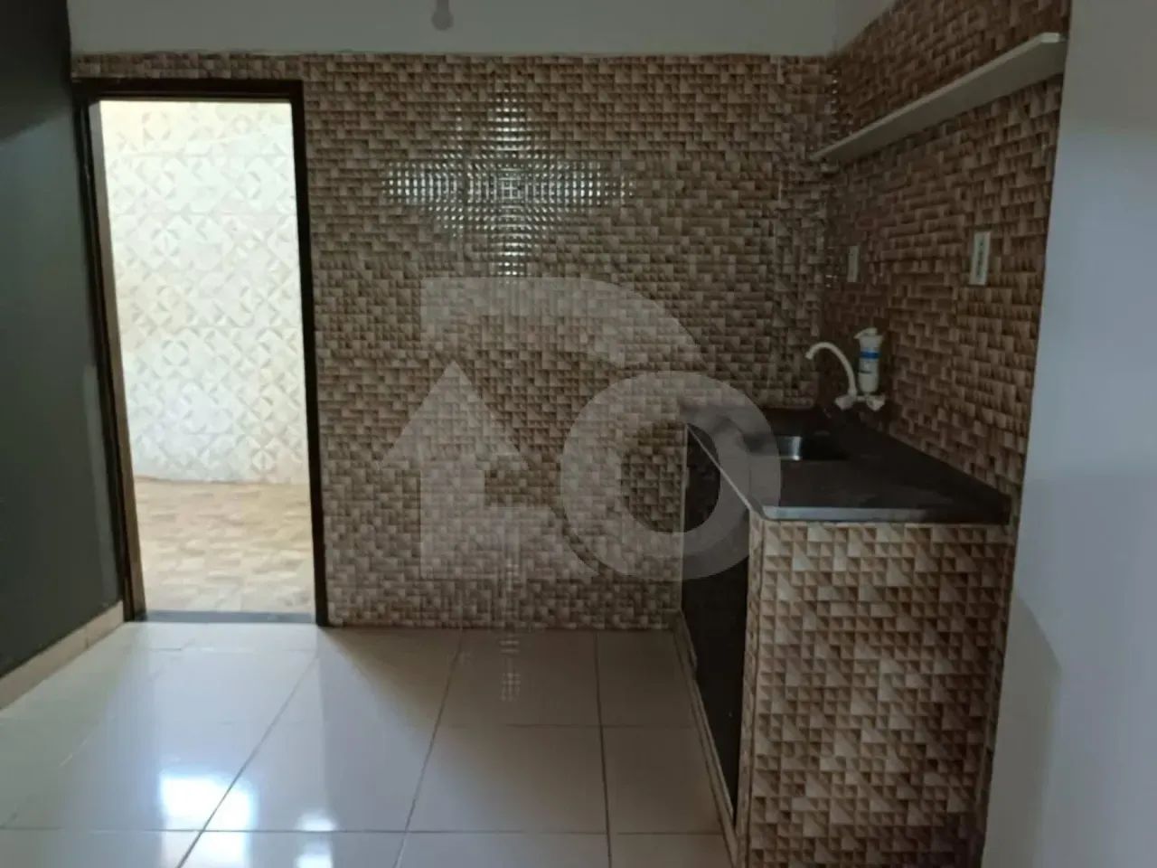 Casa no Fernando Collor com Cozinha em Mármore e 3 Quartos - Foto 2