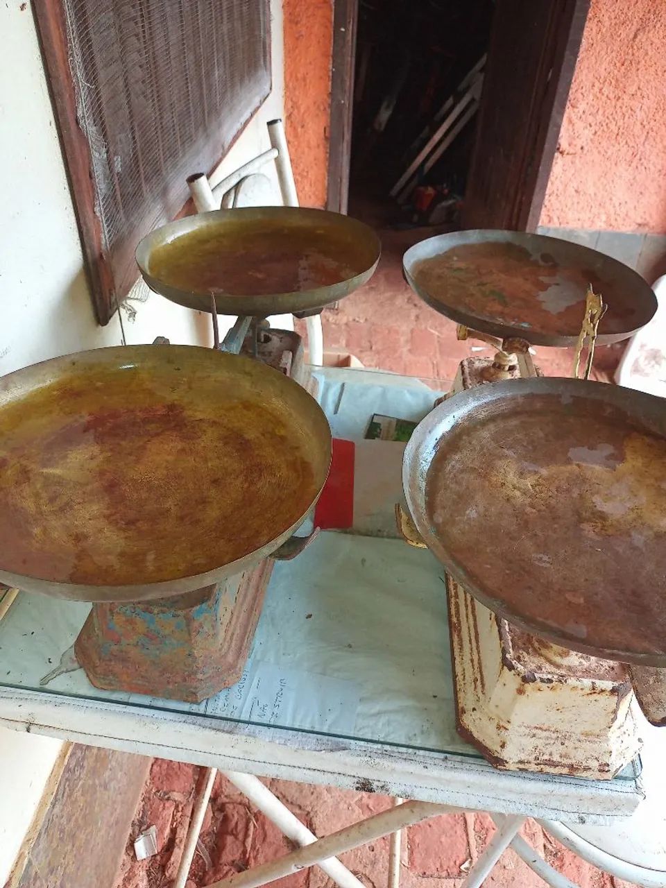 BALANÇAS ANTIGAS DE PRATO E COLUNA - Foto 5