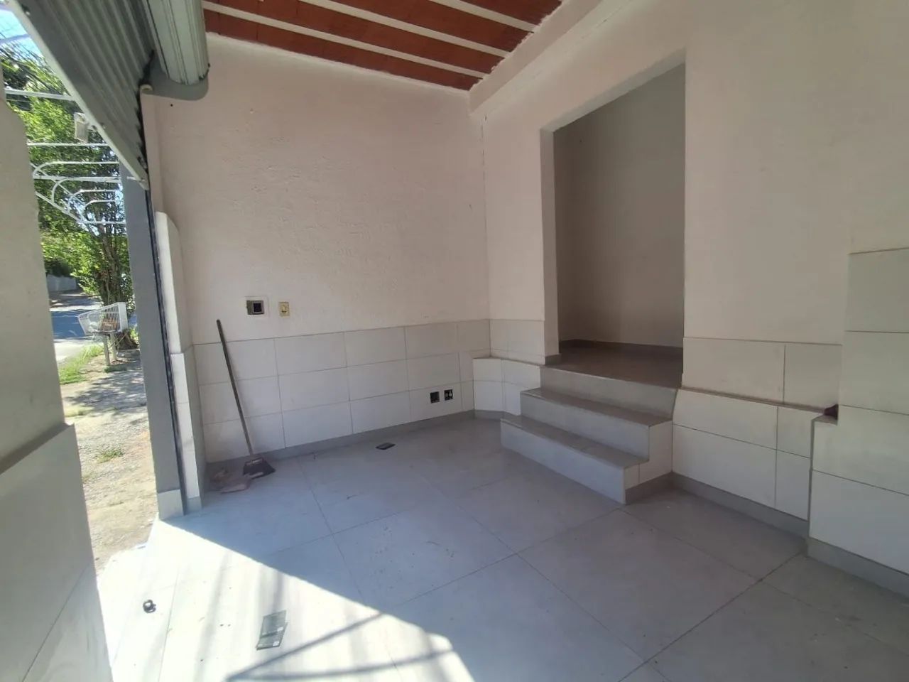 Loja Comercial com Banheiro e Cozinha - Foto 4