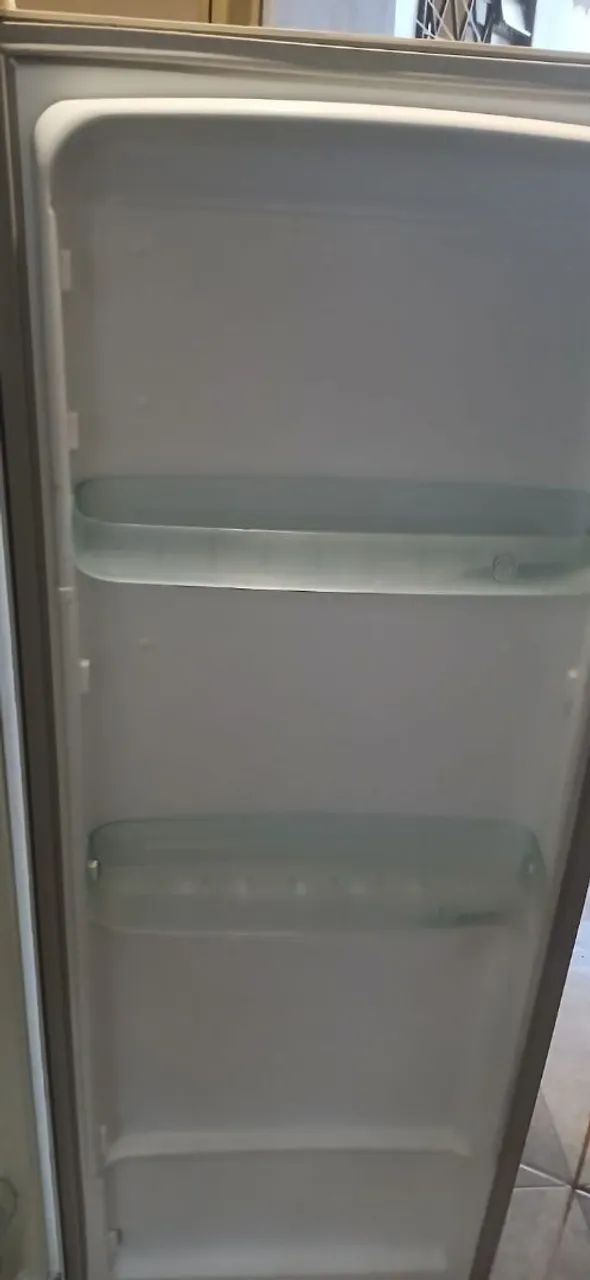 Geladeira funcionando perfeitamente  - Foto 4