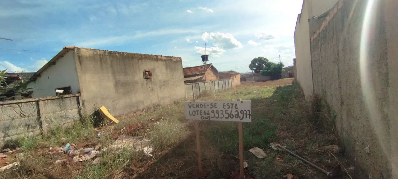 Vende-se este lote em Goiânira 