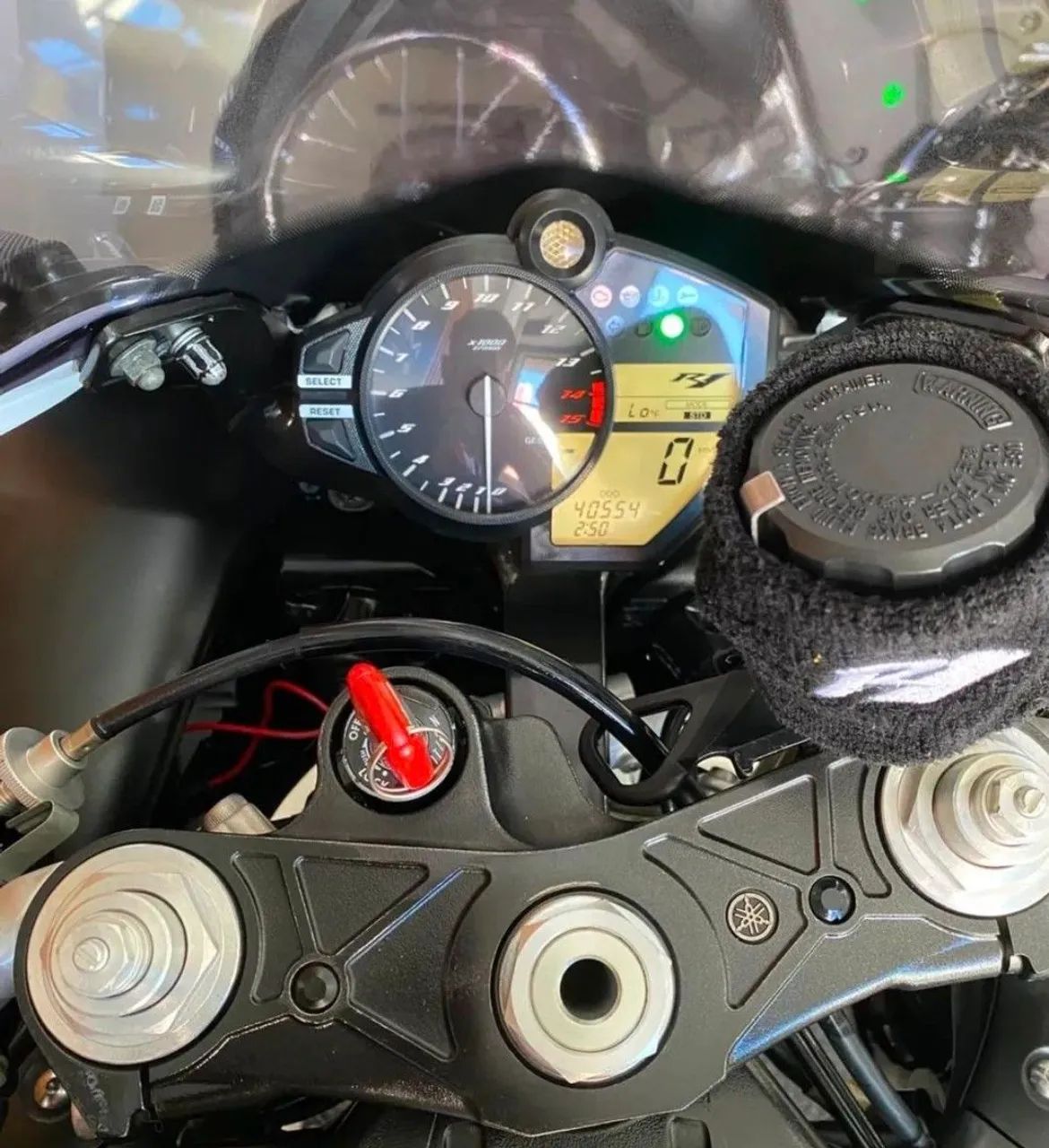 R1 Yamaha  - Foto 3