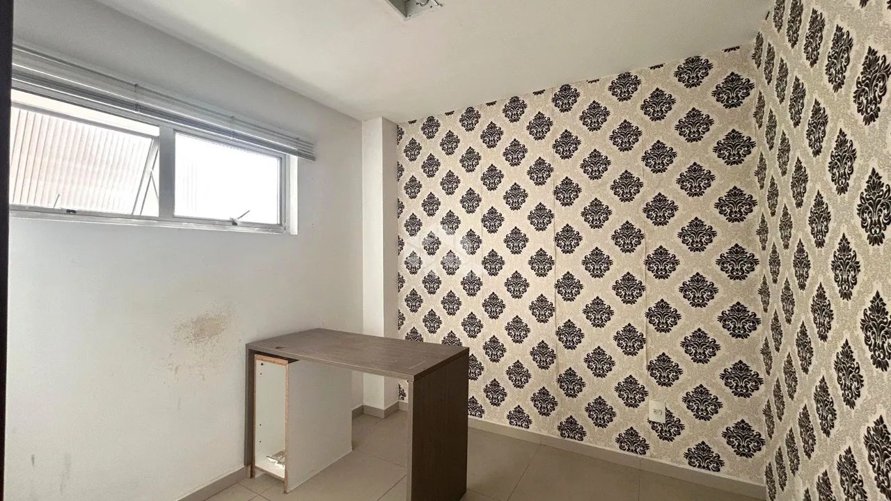SALA COMERCIAL À VENDA COM 40 M² NO CENTRO DE FLORIANÓPOLIS - Foto 4
