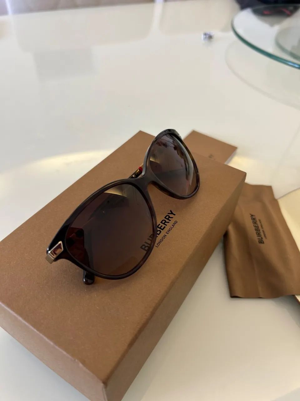 Óculos de sol Burberry original  - Foto 4