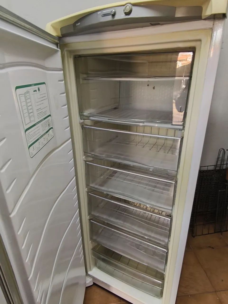 Vendo freezer vertical consul - Foto 2