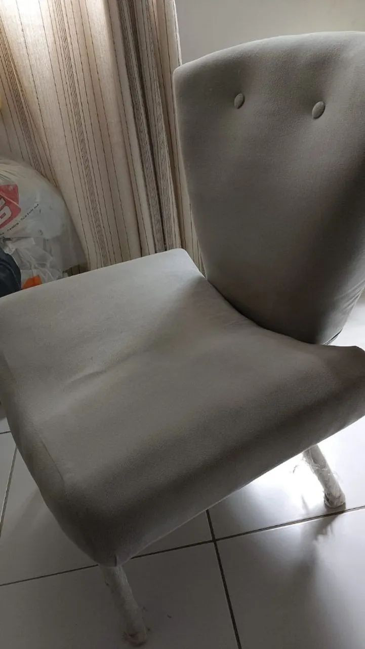 Poltrona cinza por 230 reais  - Foto 4