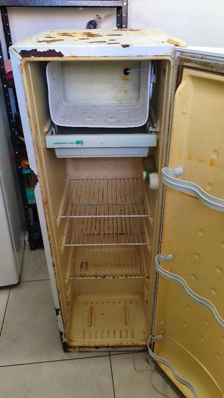 Geladeira para retirar peças  - Foto 2