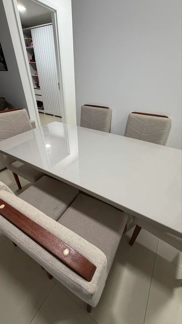 Mesa de jantar e  seis cadeiras - Foto 3