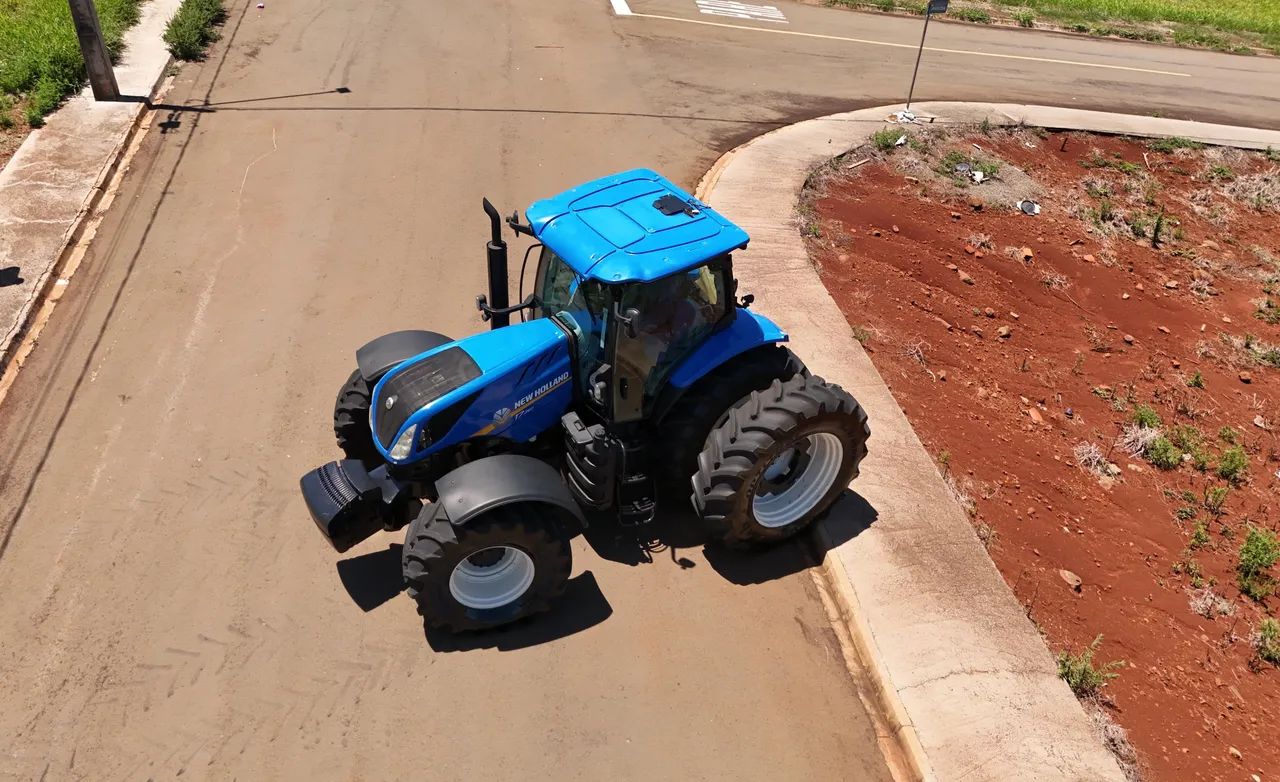 Trator New Holland T7 260 Ano 2020 2.500h Piloto GPS - Foto 2