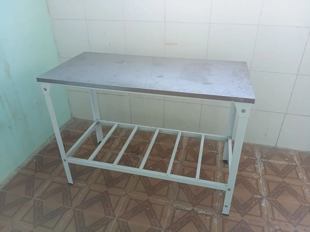 Mesa de lanchonete