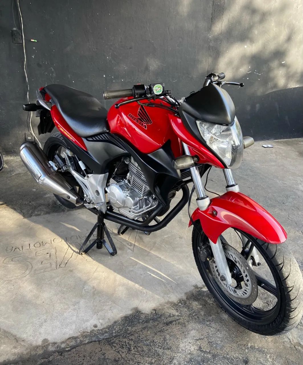Vendo cb 300 (Devendo) - Foto 2