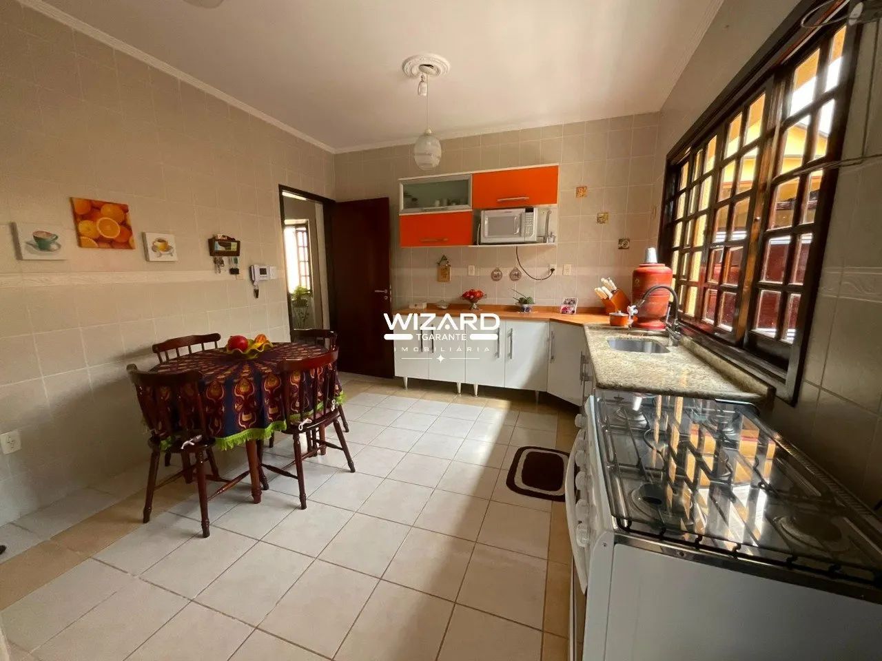 Casa à venda no Parque Modelo, Amparo