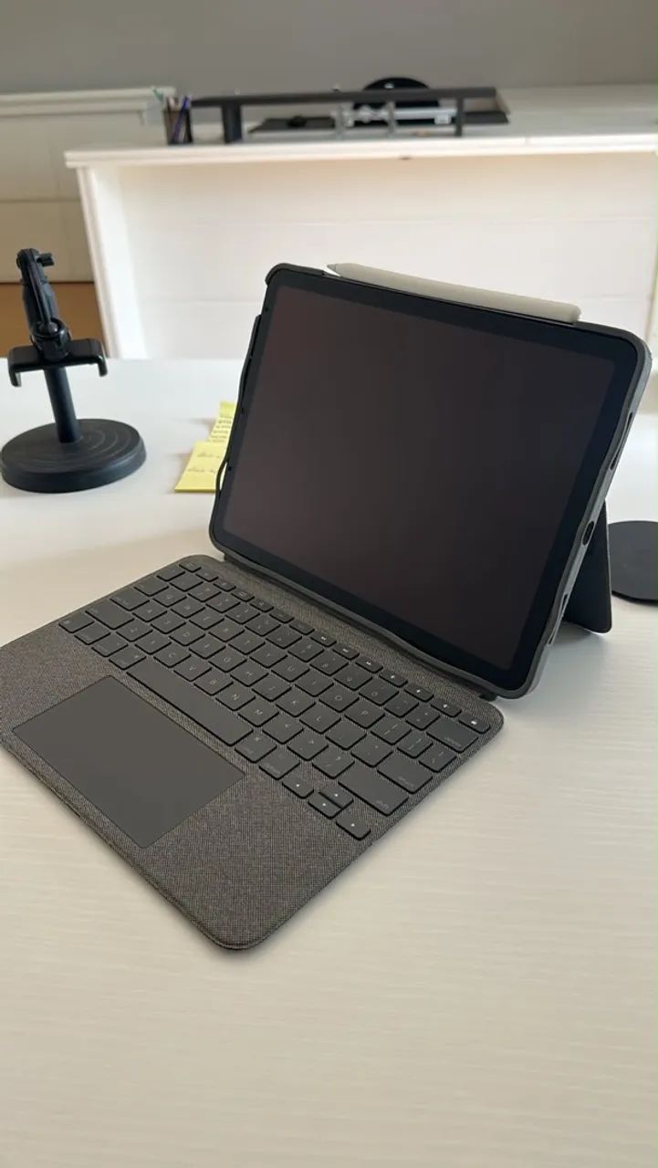 iPad Air 4 + Apple Pencil + Logitech Folio - Foto 2