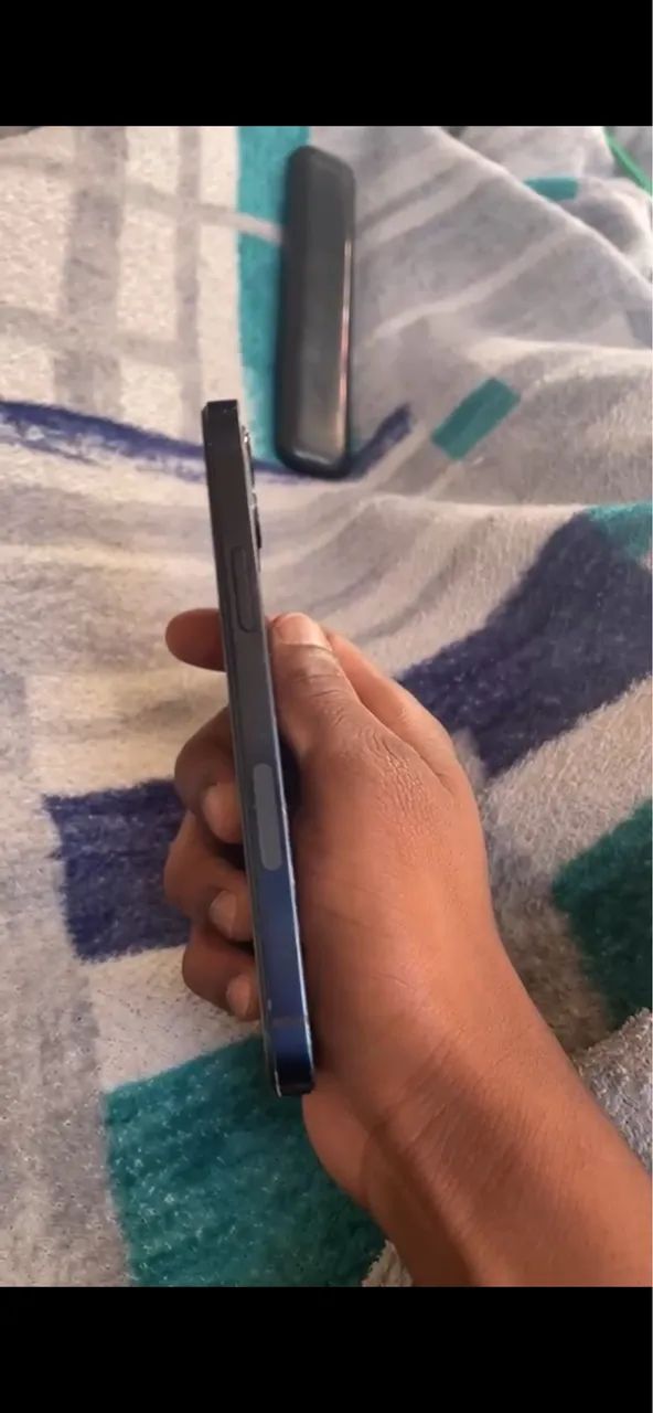 iPhone 12 / 64gb / Bateria 80% - Foto 3