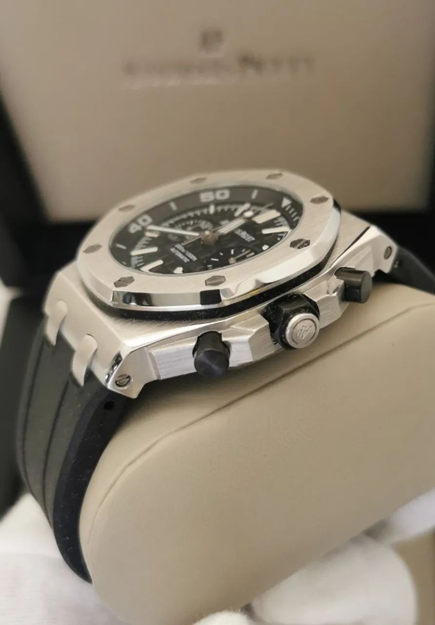Audemars Piguet Royal Oak Offshore Diver Chronograph ( Valor Atacado - Foto 2