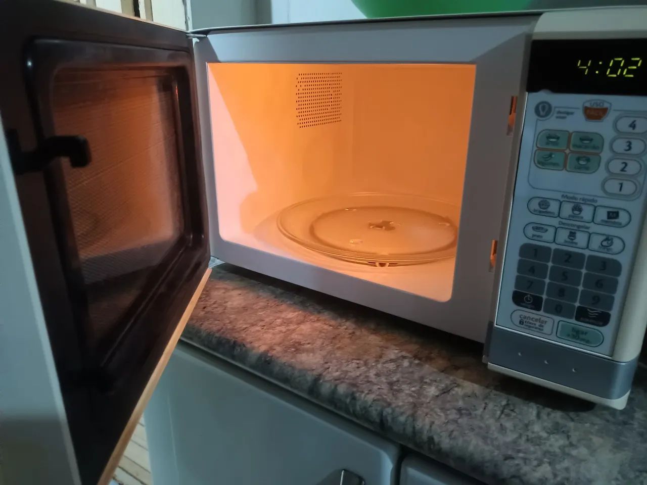 Microondas Consul 20L muito bom funcionando perfeitamente  - Foto 3