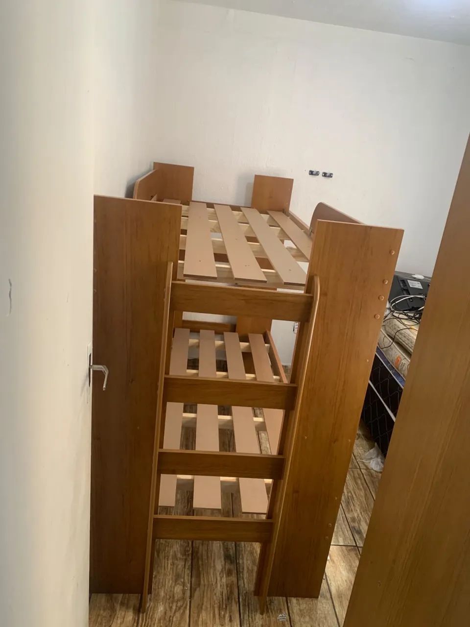 Beliche para quarto solteiro 