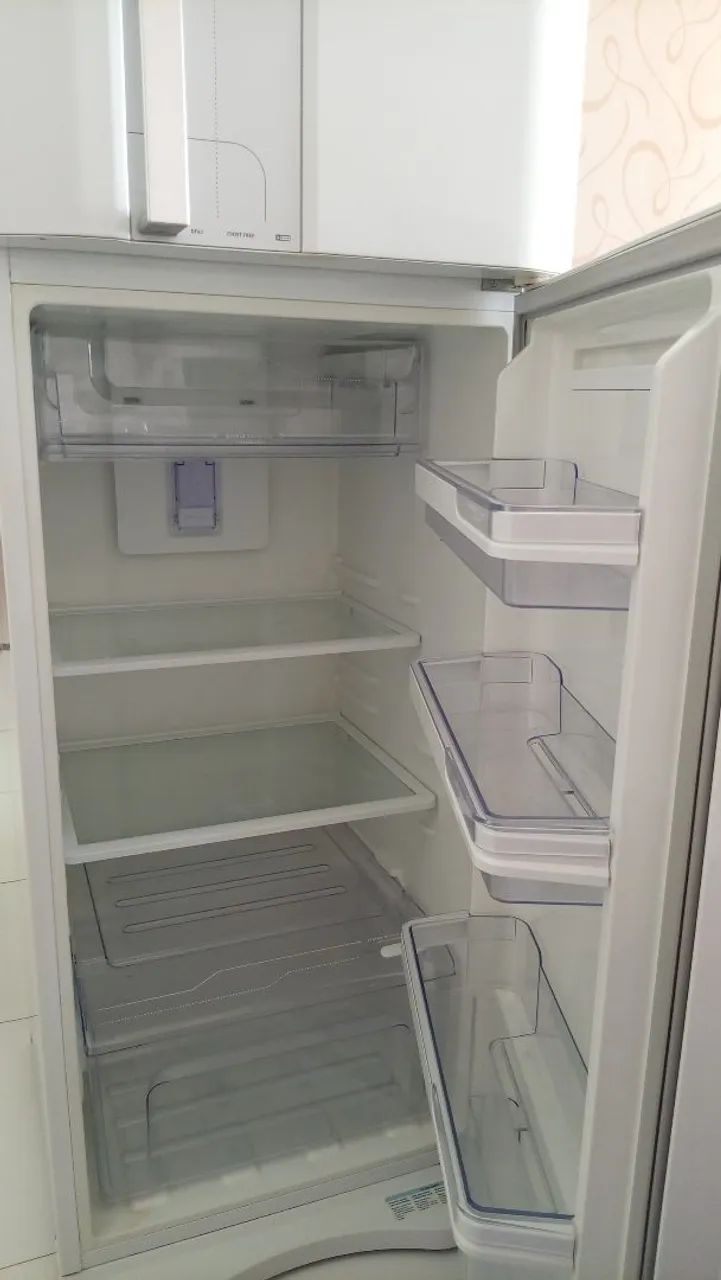Geladeira Eletrolux 382L - Foto 3
