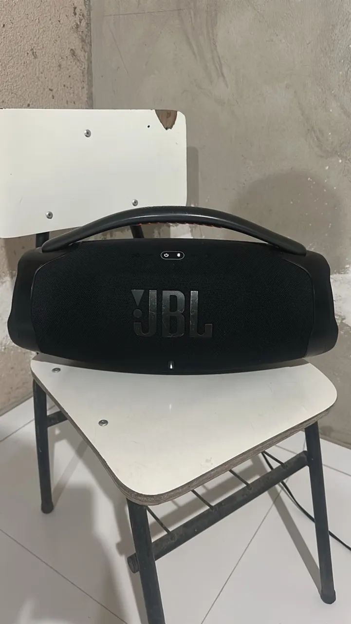 JBL bombox 3