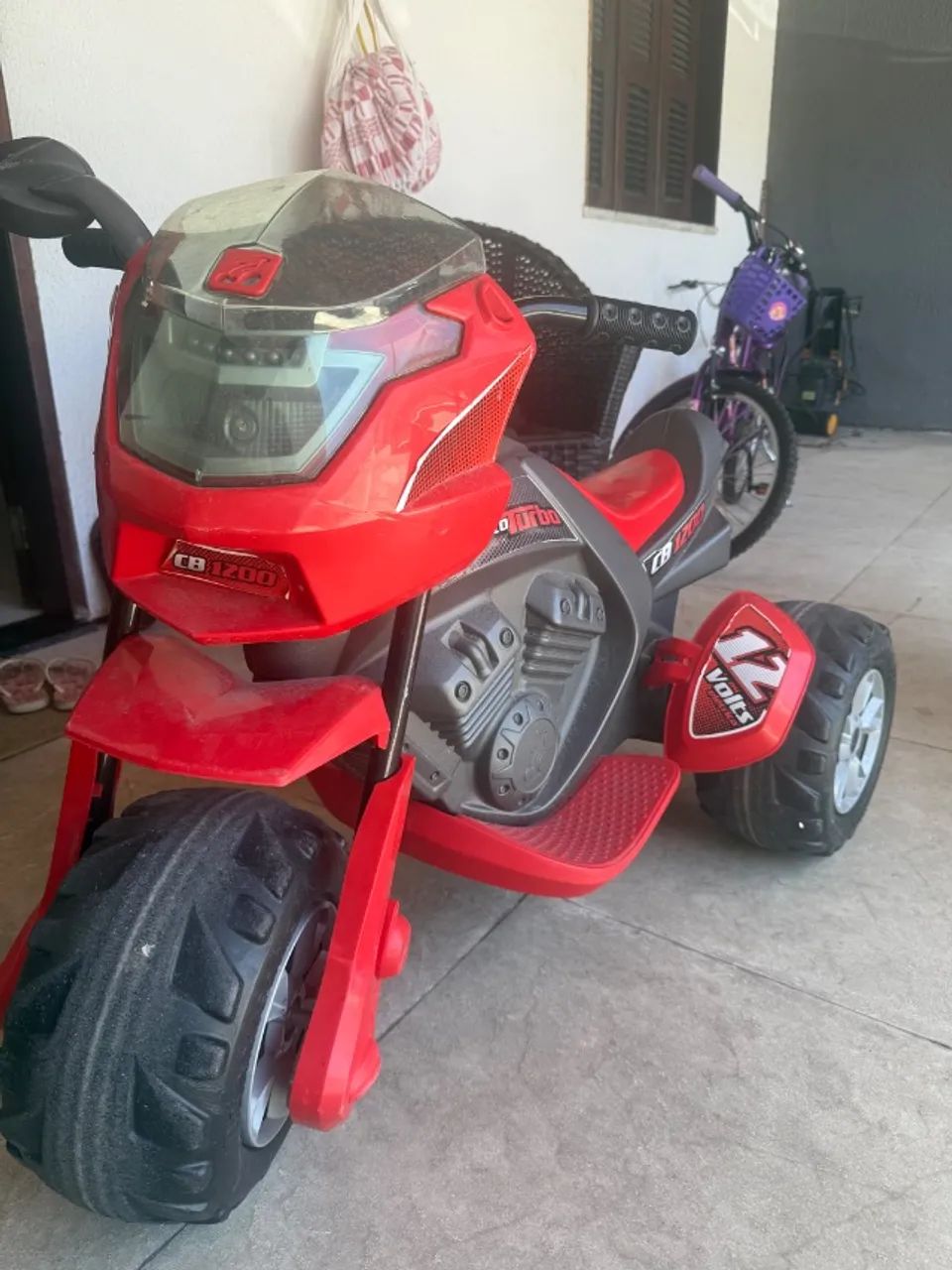 Moto elétrica infantil 