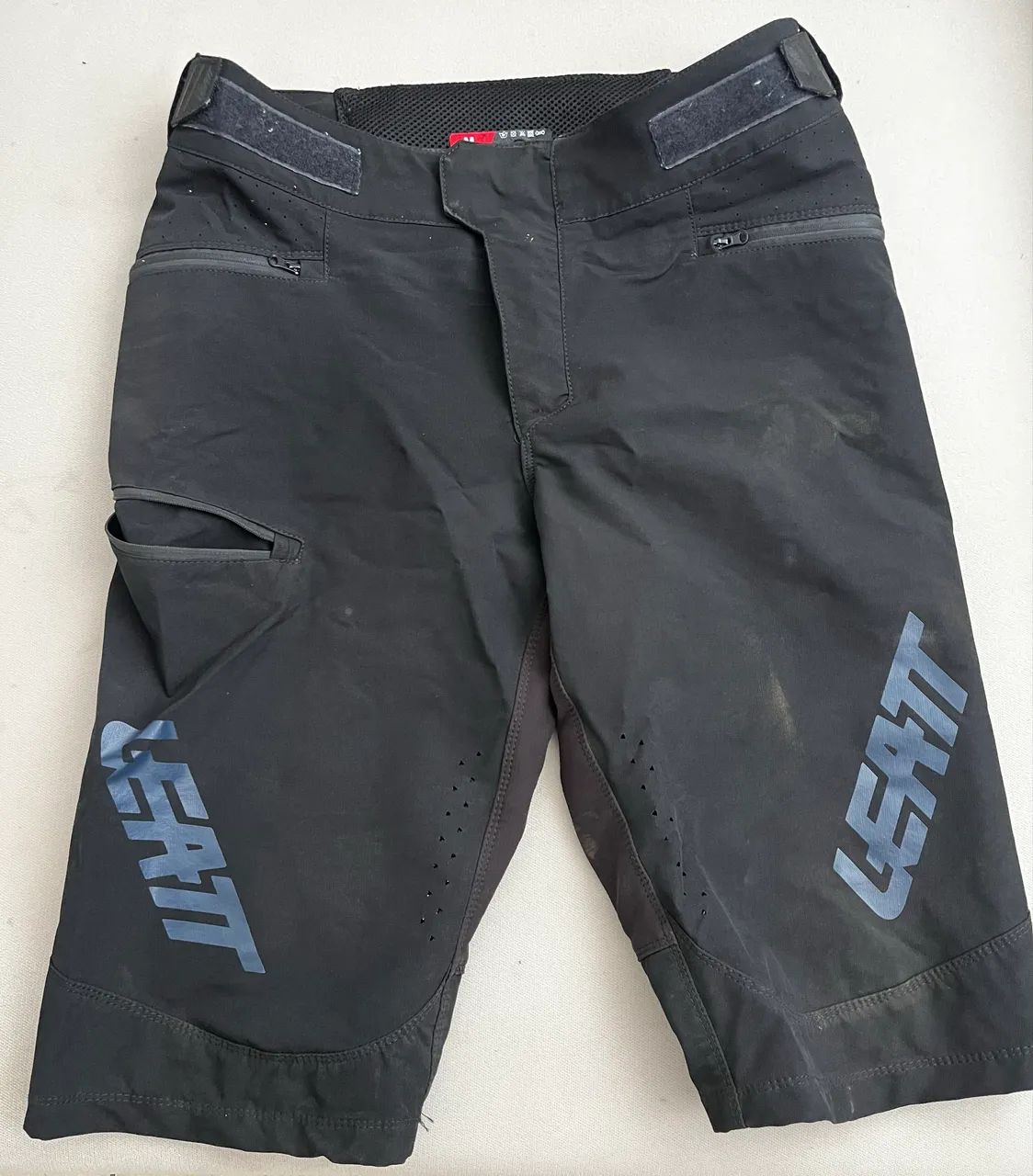 Bermuda Leatt 