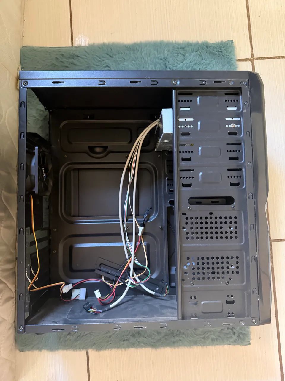 Gabinete e fonte 500w - Foto 2