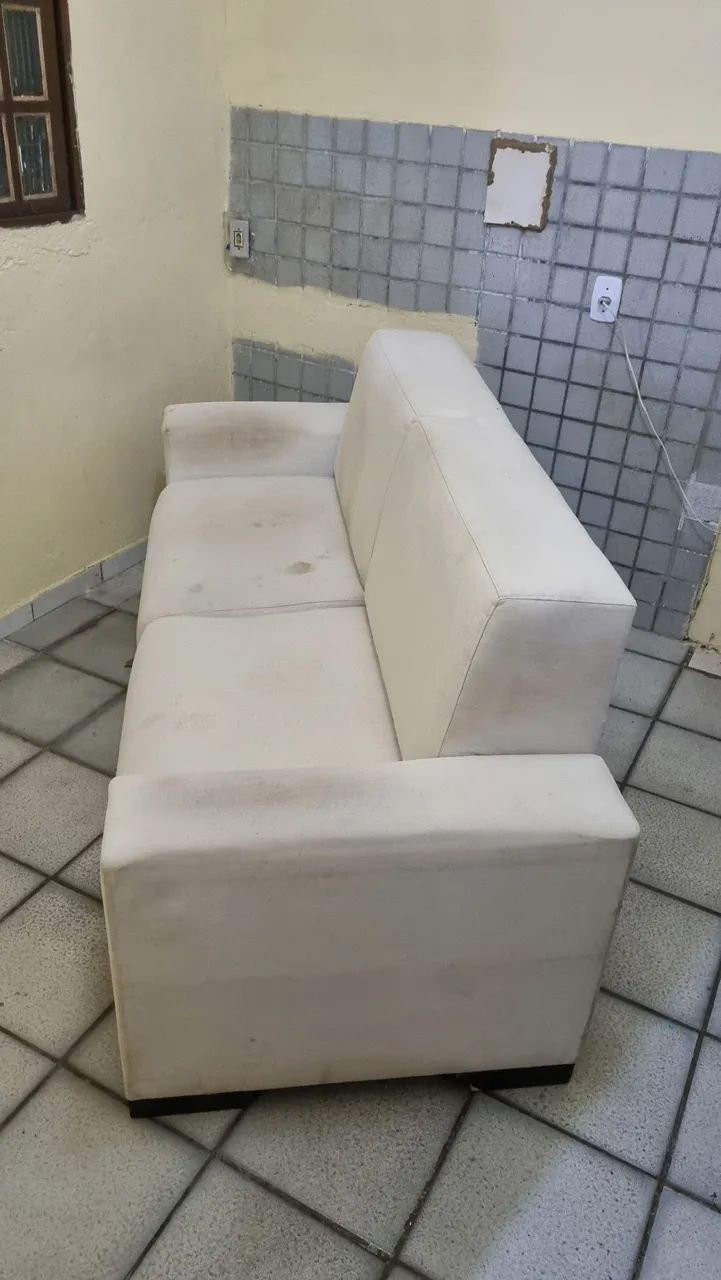 VENDO 2 SOFÁS DE 2 E DE 3 LUGARES EM TECIDO - Foto 5