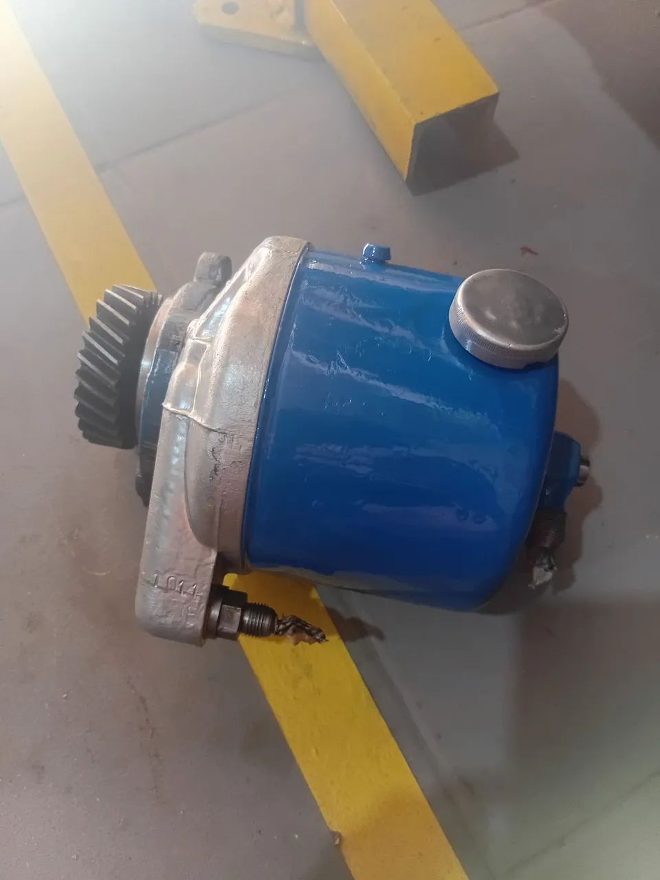 Bomba hidráulica trator ford 6610