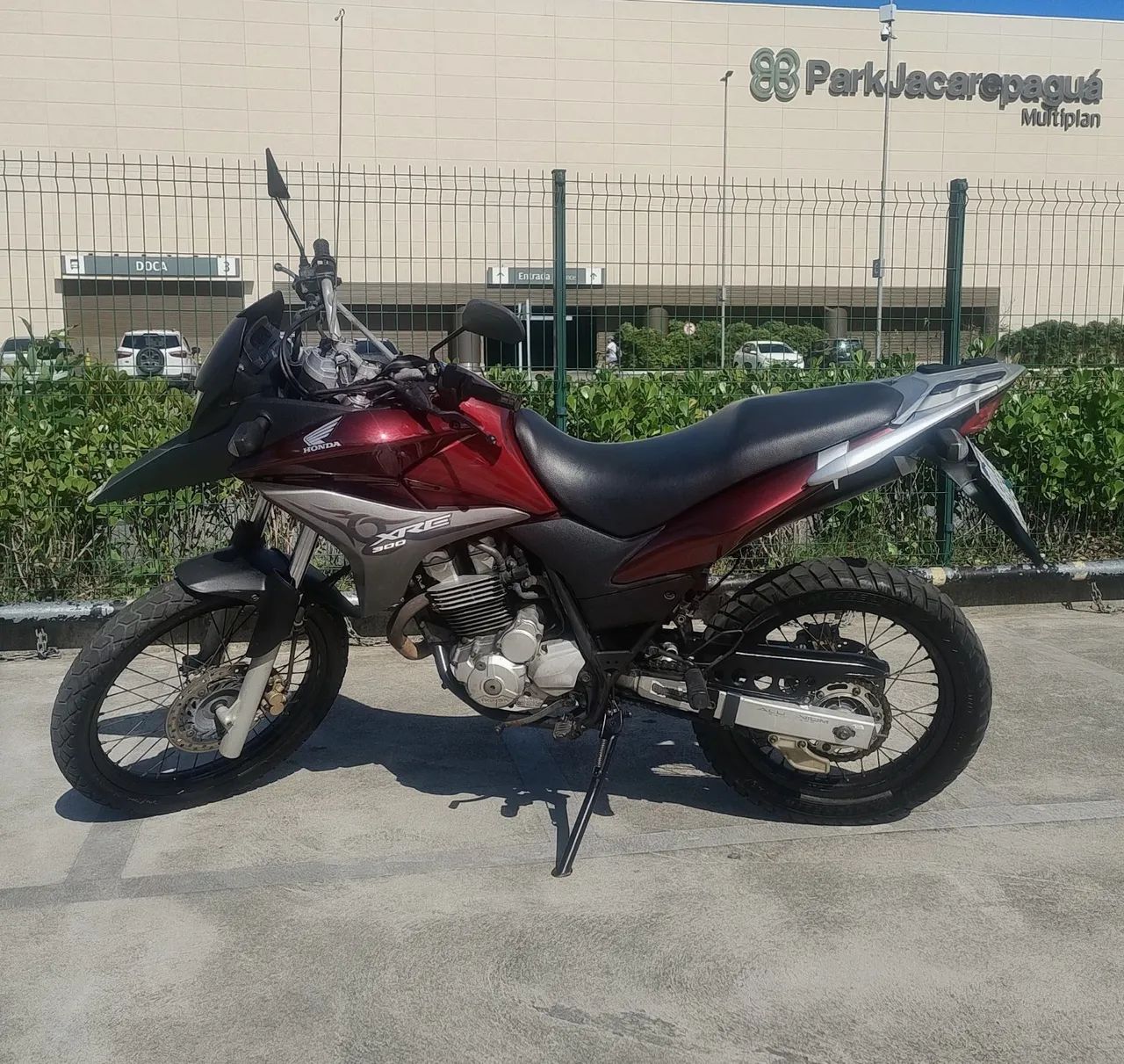 Vendo XRE 300  - Foto 2