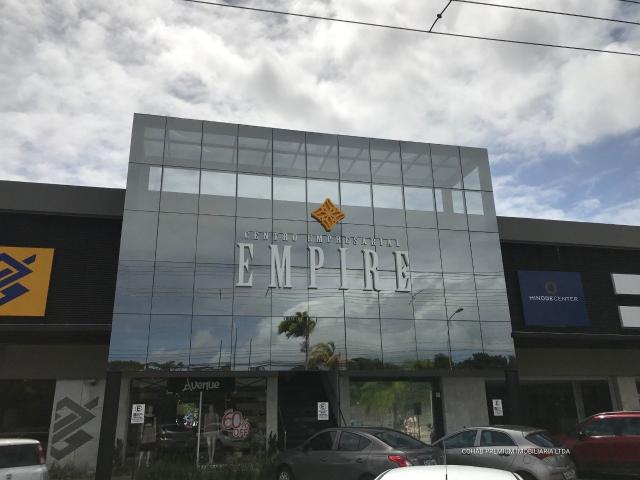 Loja no centro empresarial empire, bairro farolândia