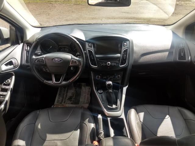 Focus 1.6 SE manual - 2017 - Foto 8