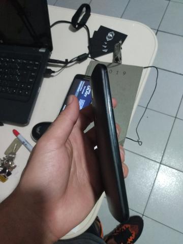 Celular Moto G2 troco / vendo - Foto 2