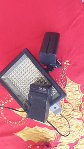 Iluminador de led com bateria e carregador para filmadoras e dslr - Foto 5