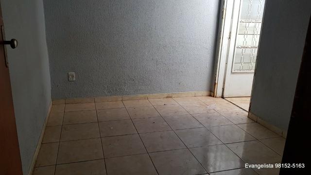 Urgente Linda Casa de 3 Quartos Escriturada + Barraco de Fundo - Foto 13