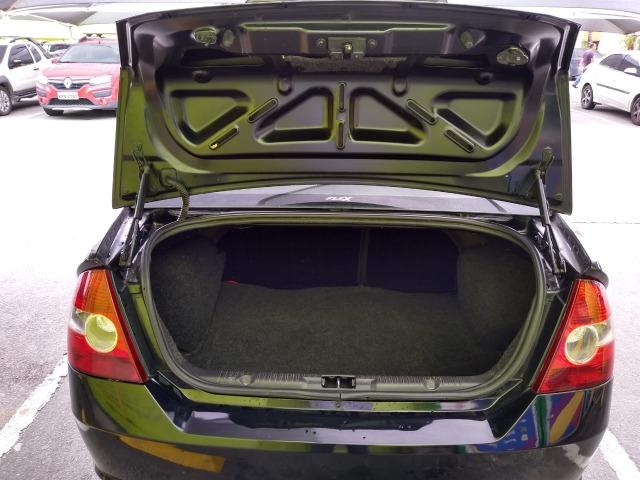 Fiesta Sedan 1.0 (Flex) Completo 2009 - Foto 14